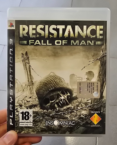 Resistance fall man - man, pal